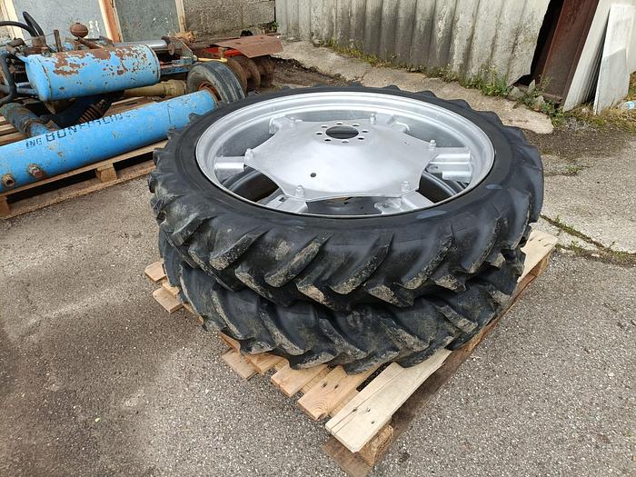 Usato Gomme trattore o rimorchio agricolo varie misure