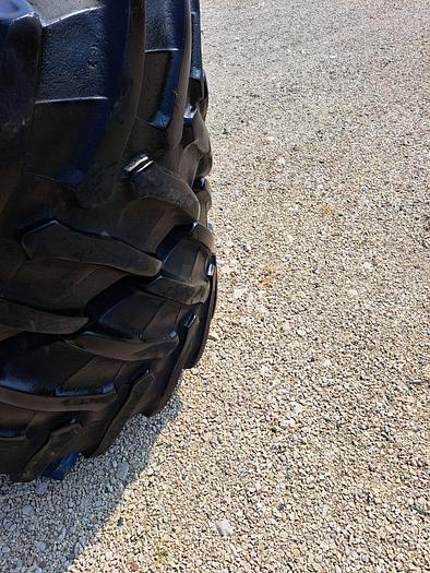 Usato Gomme Pirelli misura 600-65R28