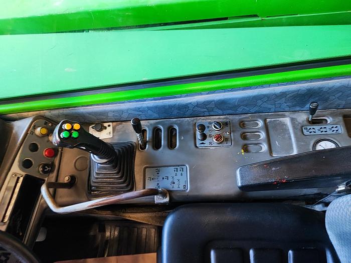 Usato Telescopico Merlo P 28.9 K- due sfili- 40 km h