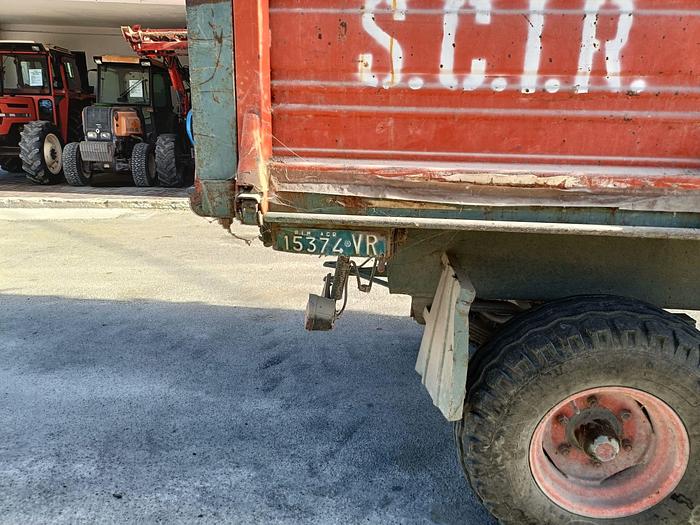 Usato Rimorchio agricolo Scir ribaltabile trilaterale