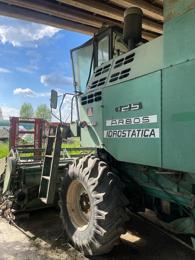 Usato Mietitrebbia Arbos 125 idrostatica