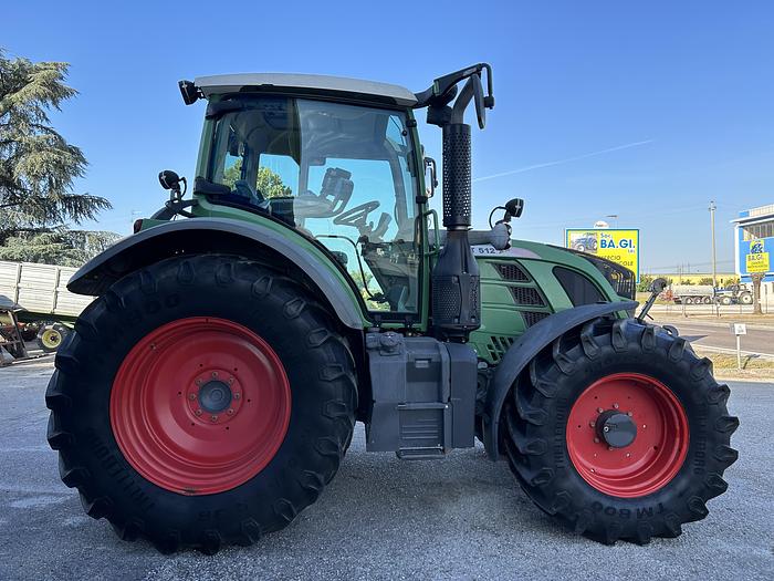 Usato Fendt 512 con cambio Vario e TMS- ore 6500