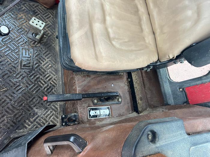 Usato Massey Ferguson 699- cilindri 6- CV 100