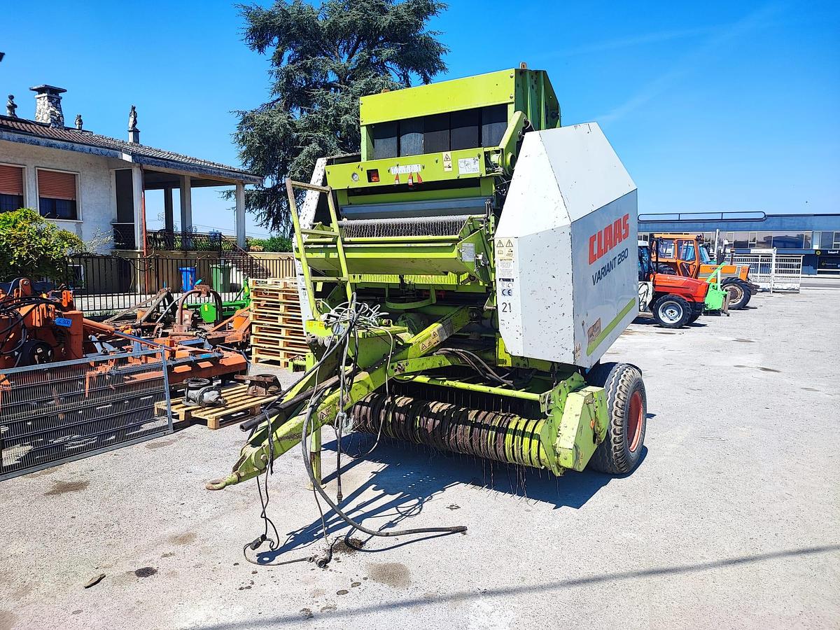 Usato Rotopressa Claas Variant 280 con centralina