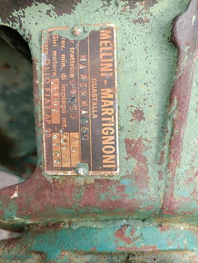 Usato Pompa marca Mellini Martignoni con cavalletto