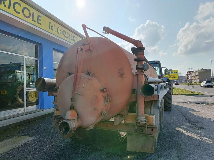 Usato Botte da liquame Bossini due assi- 80 quintali