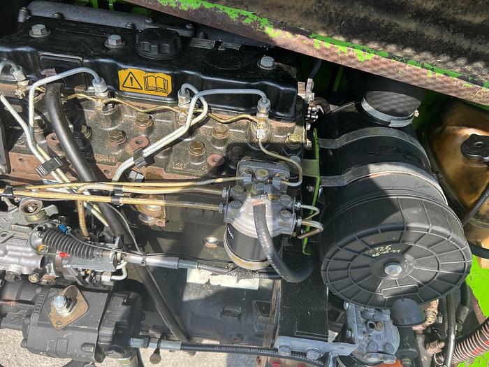 Usato Merlo P 26.6 SP- anno 2003- con benna