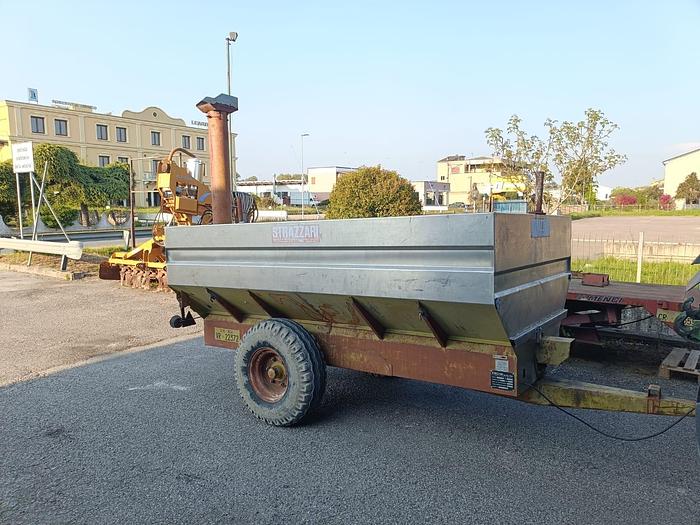 Usato Rimorchietto con coclea e proboscide da 50 q