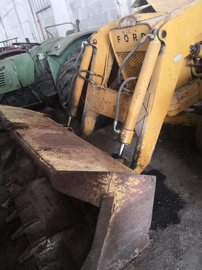 Used Terna marca Ford - 2 ruote motrici - cavalli 65