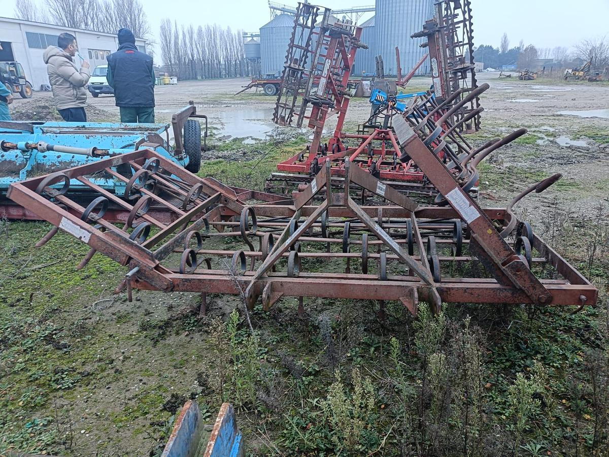 Usato vibrocoltivatore da 4,50m pieghevole