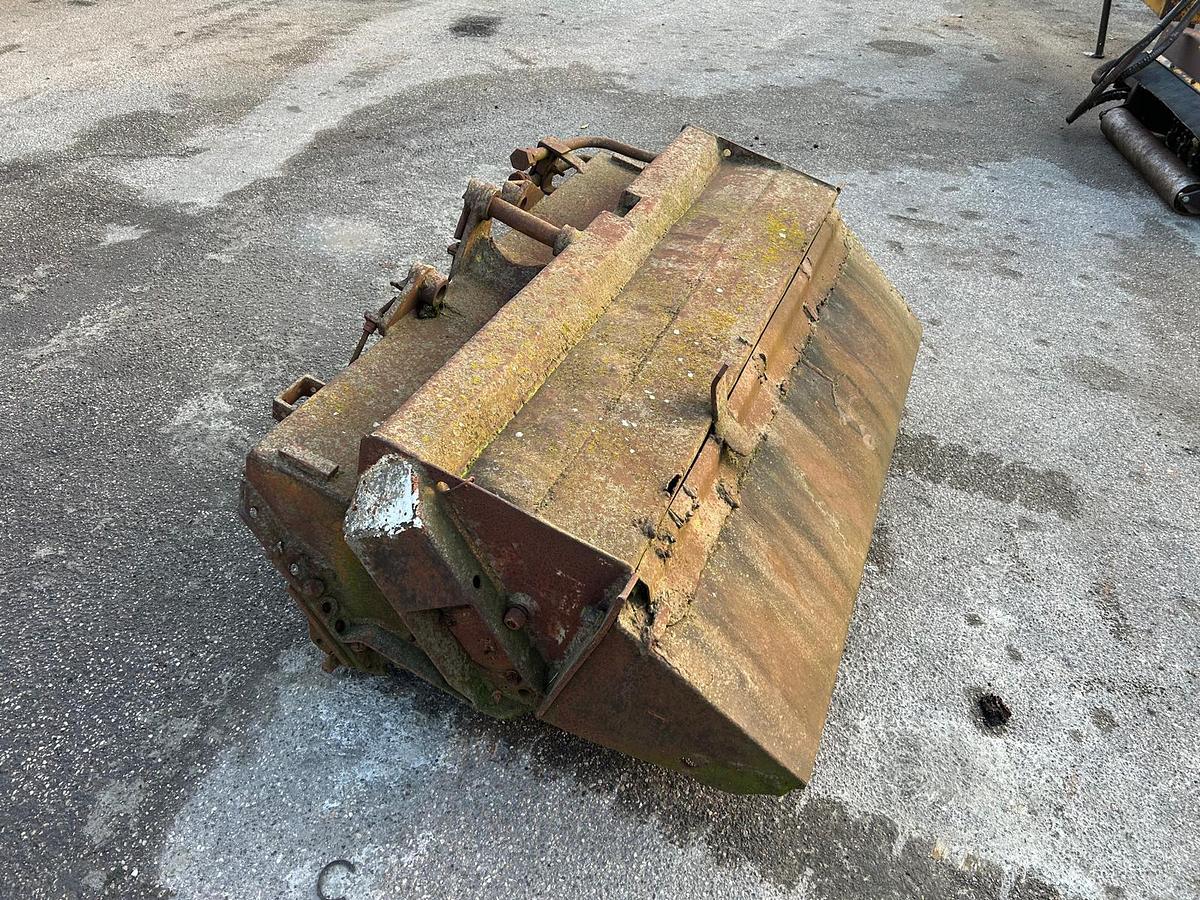 Usato testata trinciante o trincia per escavatore da 1,25m