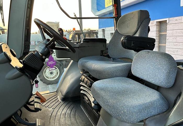 Usato New Holland TG 285 ponte anteriore sospeso- CV 315