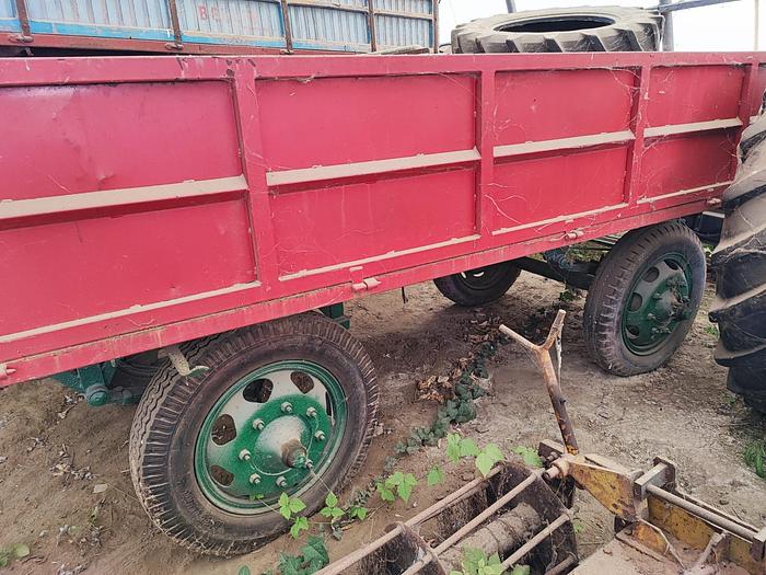 Usato Rimorchio agricolo 2 assi no targa no libretto