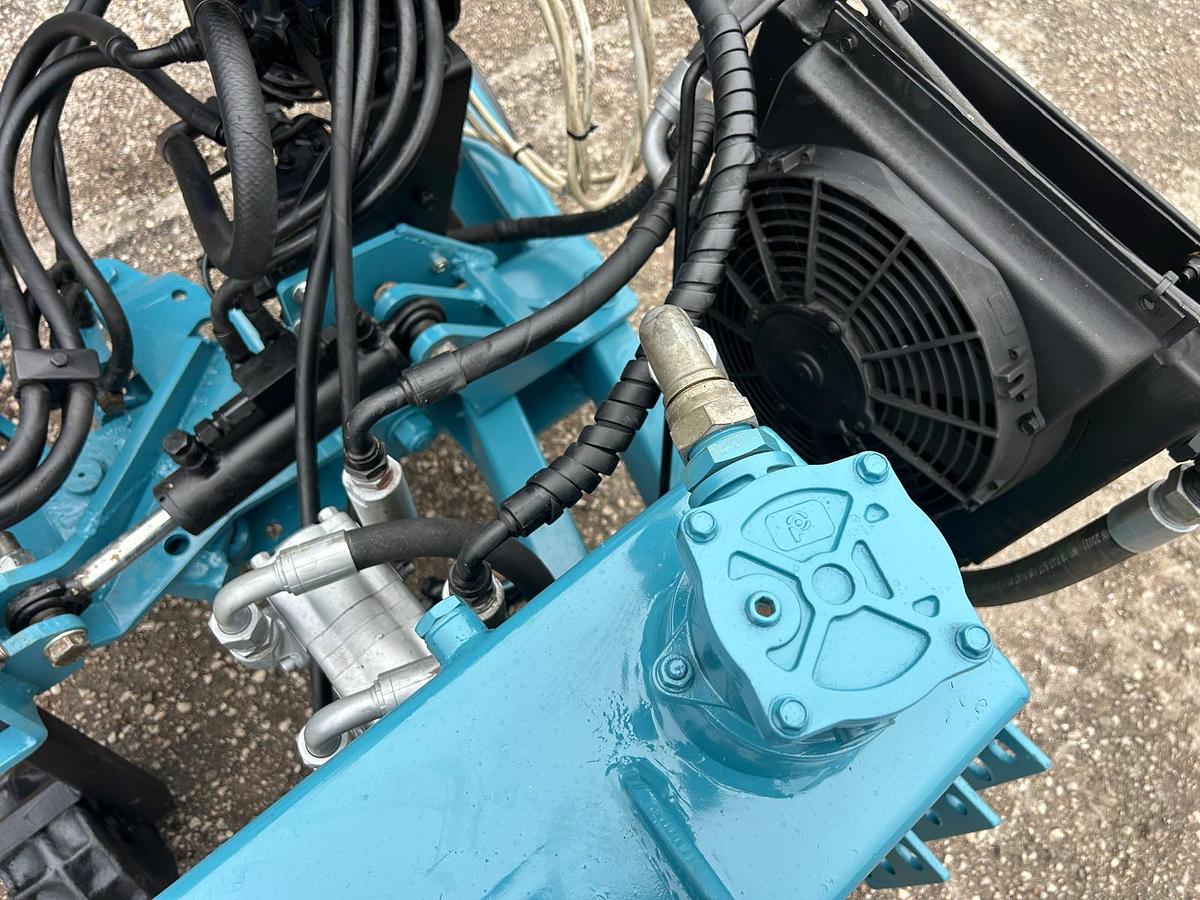 Usato scalzatore porta attrezzi interfilare Spedo con lametta