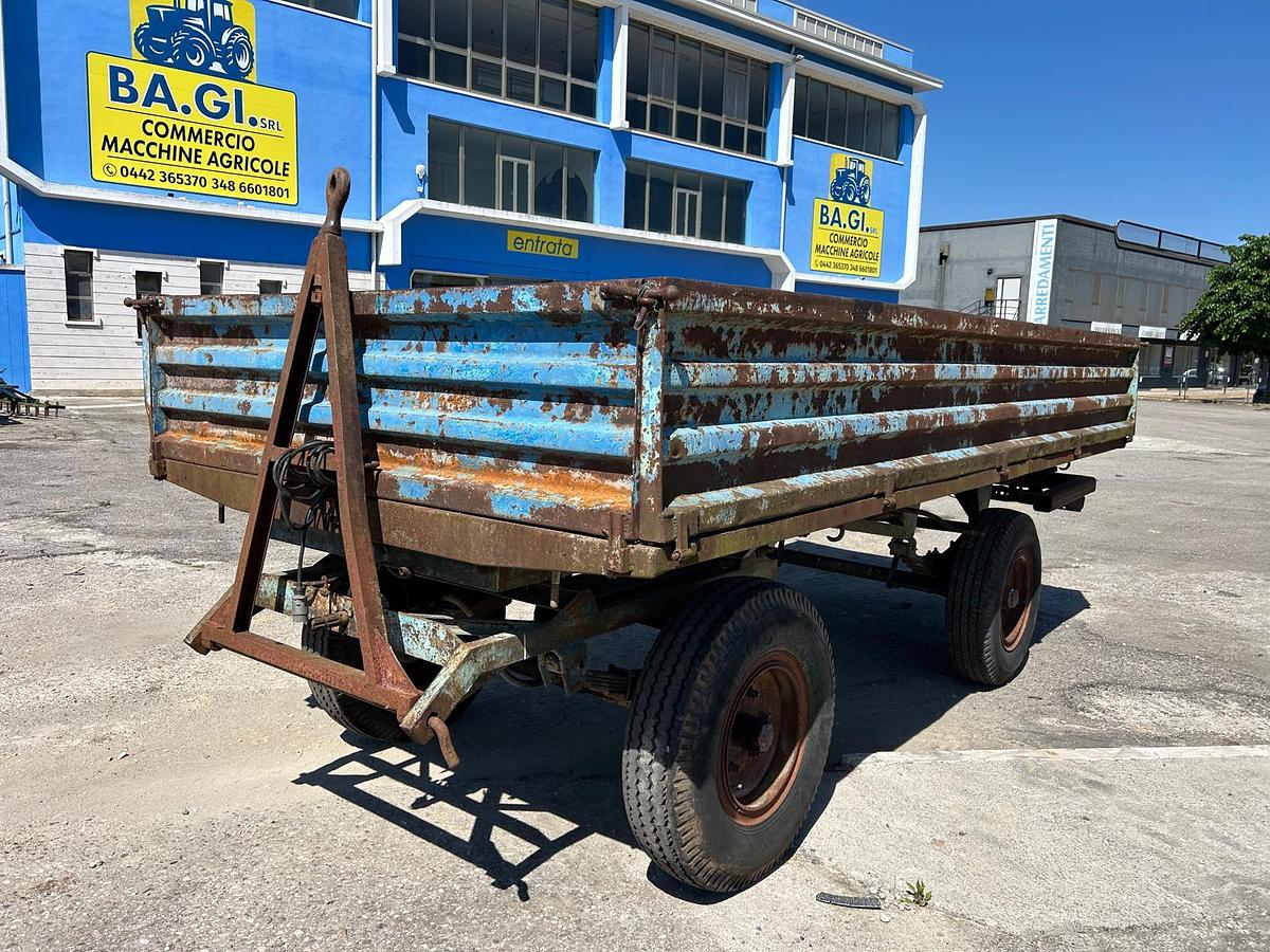 Usato Rimorchio 50 q Olivetti