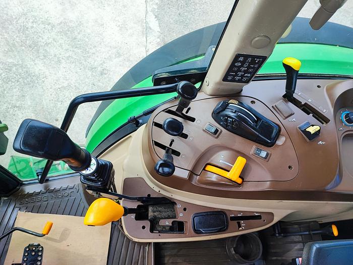 Usato John Deere 5820 caric.Sigma 4