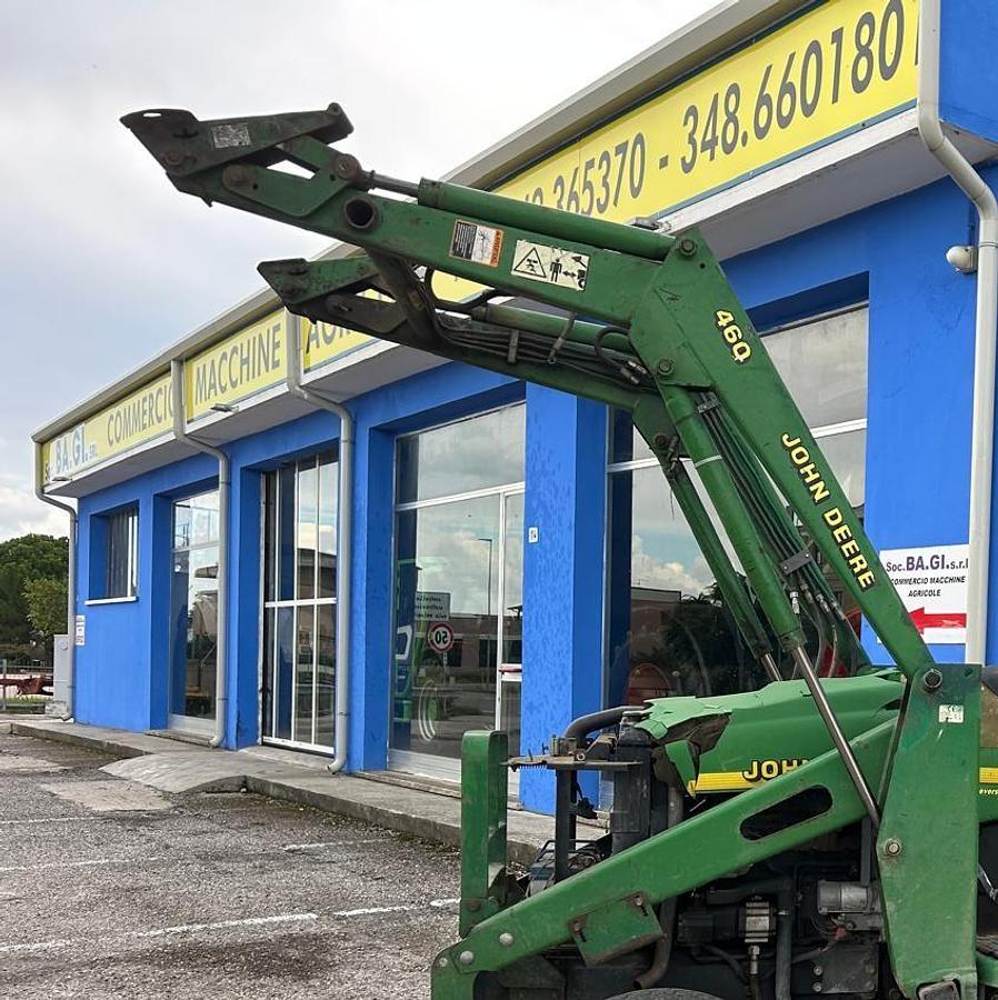 Usato caricatore John Deere JD460