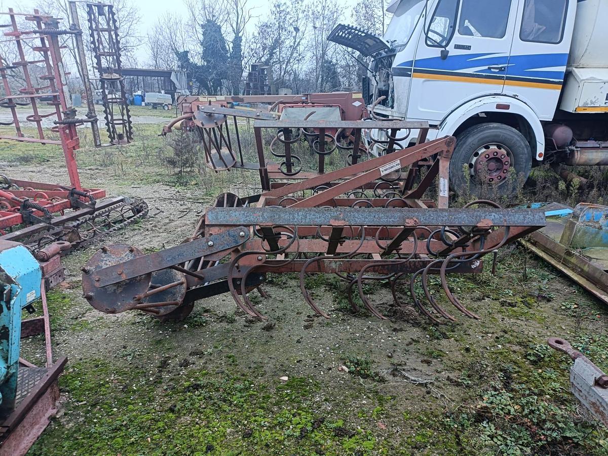 Usato vibrocoltivatore da 4,50m pieghevole