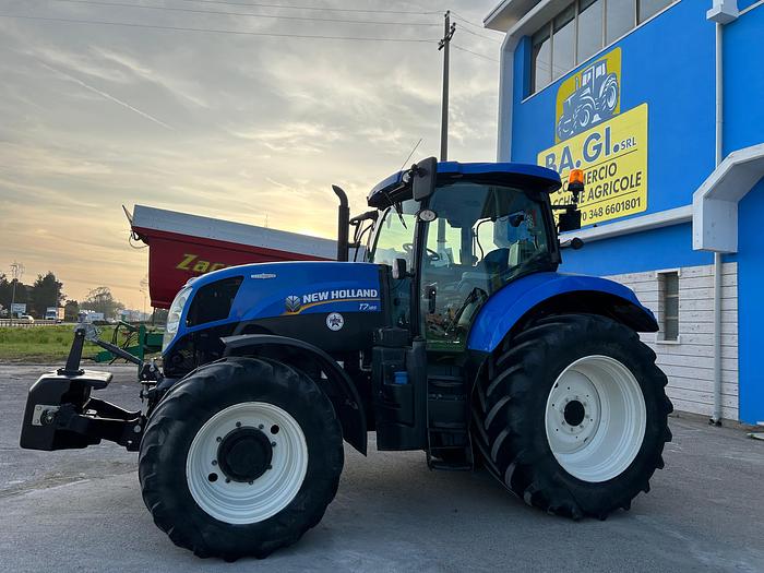 Usato New Holland T 7.185 autocommand
