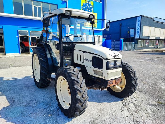 Usato Lamborghini 664-60 con doppia presa di forza