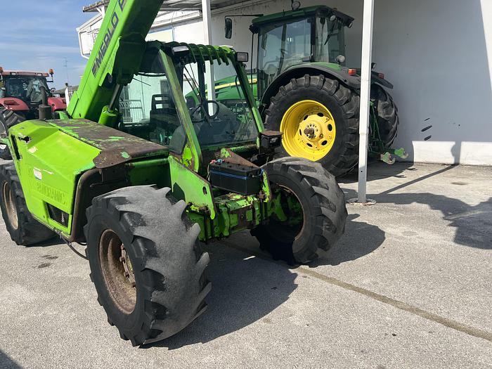 Usato Merlo P 26.6 SP- anno 2003- con benna