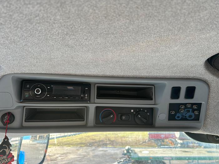 Usato New Holland T7.250-Powershift-fr.aria-5000 ore IN ARRIVO