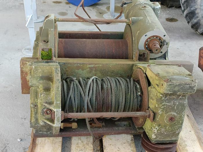 Usato N 2 verricelli idraulici