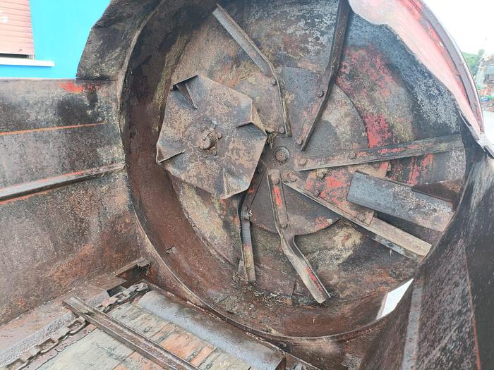 Usato Spandiletame da frutteto o vigneto larghezza 1,55m