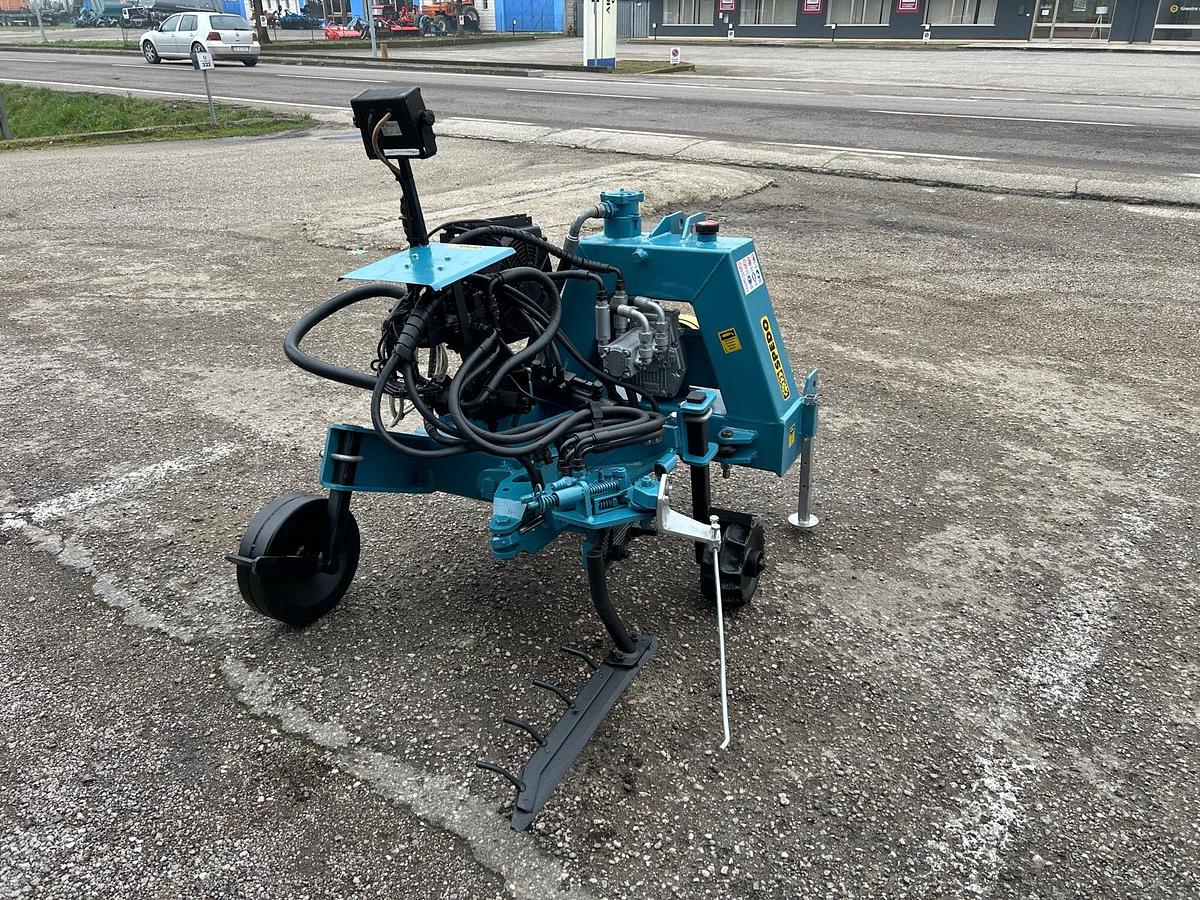 Usato scalzatore porta attrezzi interfilare Spedo con lametta