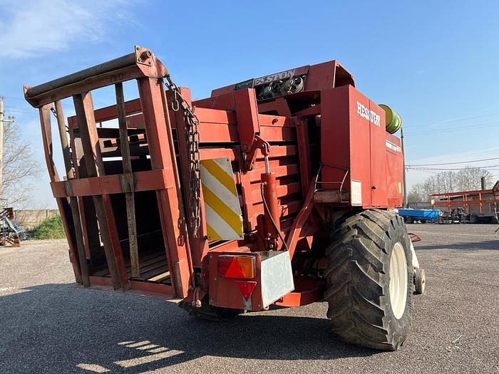 Usato Pressa quadra Hesston Fiat-Agri modello 4800