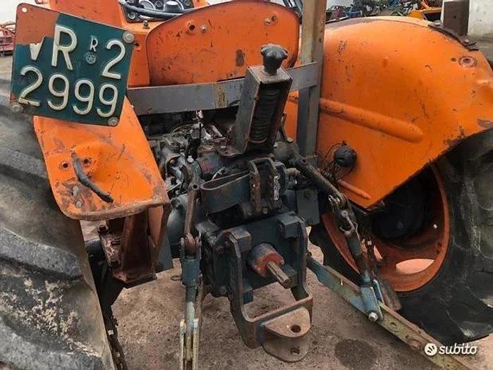 Usato Fiat 450 DT con sollevatore arco di protezione