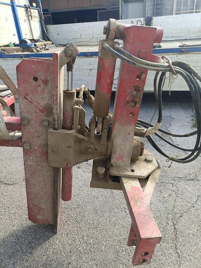 Usato Aratro Greco monovomere entro-fuori solco