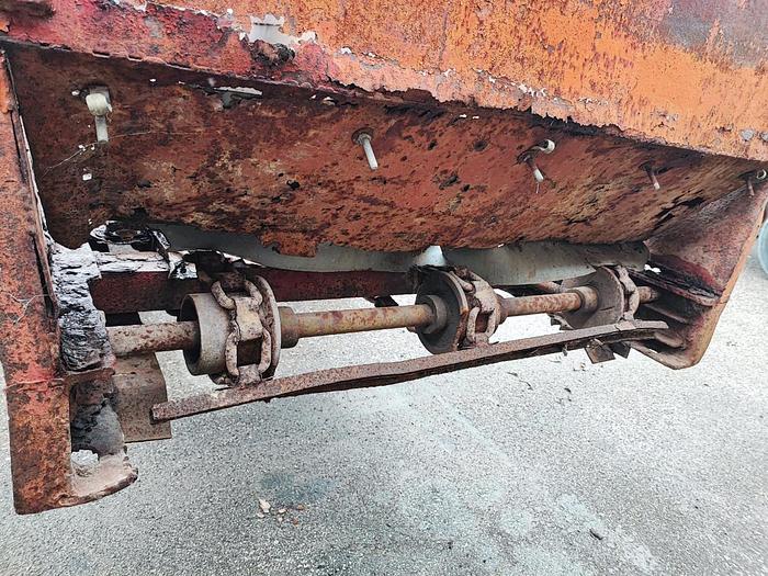 Usato Spandiletame Bossini lunghezza pianale 5,30