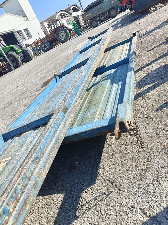 Usato sovrasponde per rimorchio Bedendo 4m e 2m