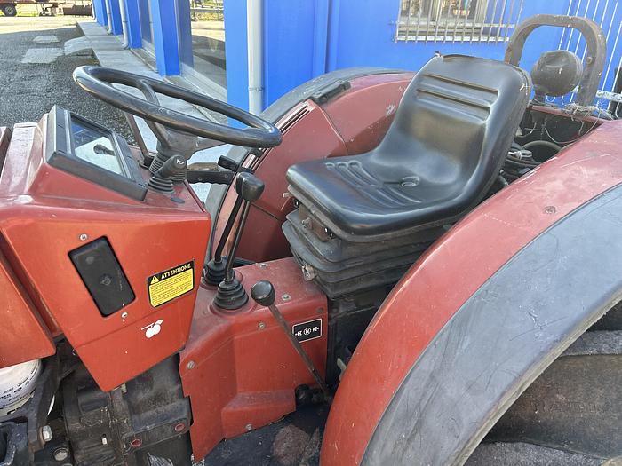 Usato New Holland 55 86 F- CV 55- anno 1999- 40 km h