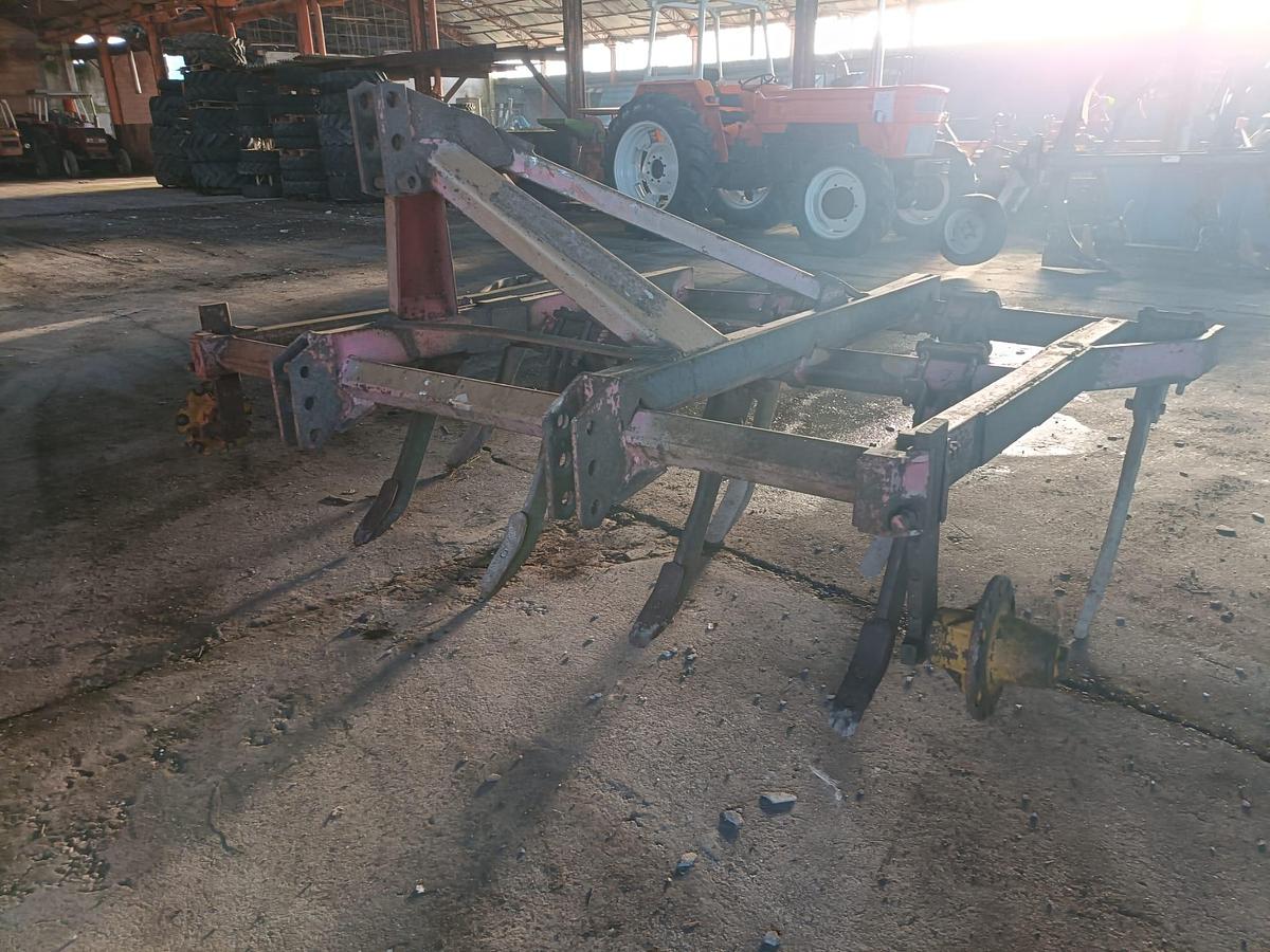 Usato ripuntatore preparatore a 9 ancore 2,50m