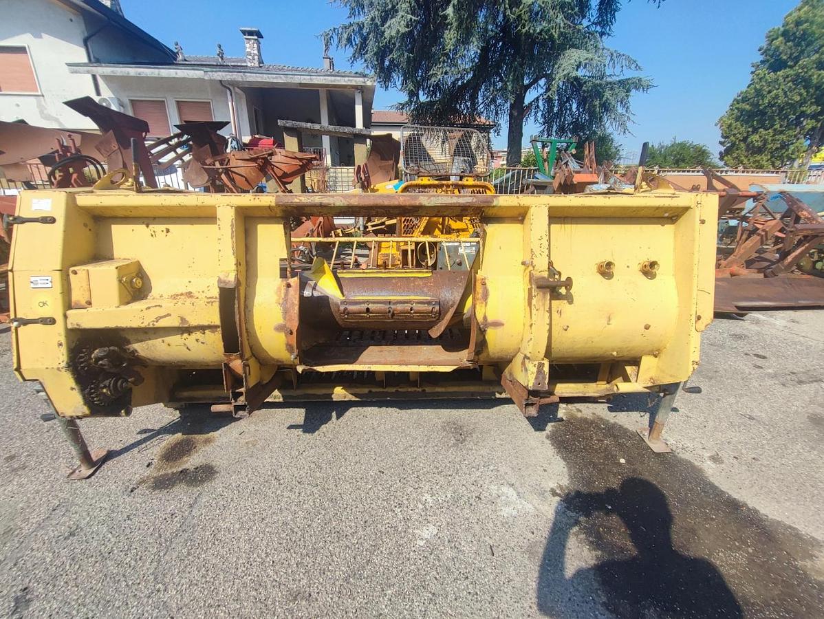 Usato Barra pick-up Ford New Holland 340W