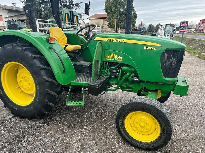 Usato John Deere 5055 E-CV 57-anno 2013- 5300 ore