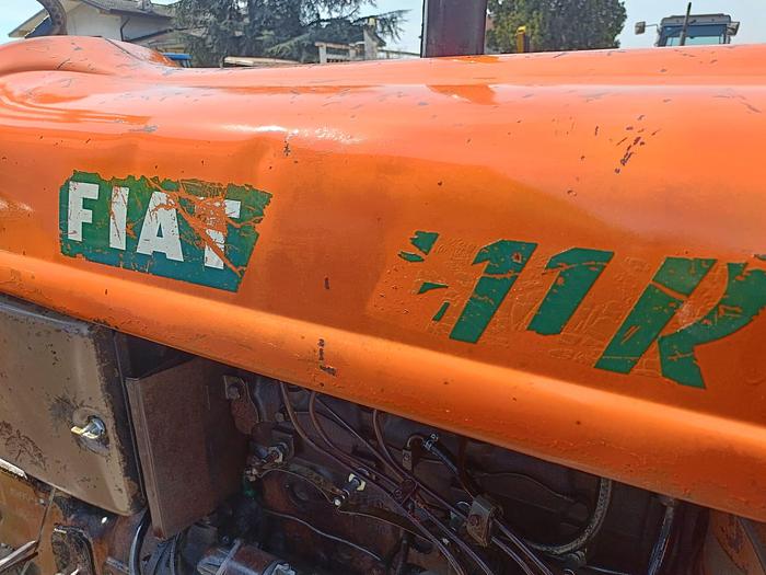 Usato Fiat 411 R con muletto e sollevatore
