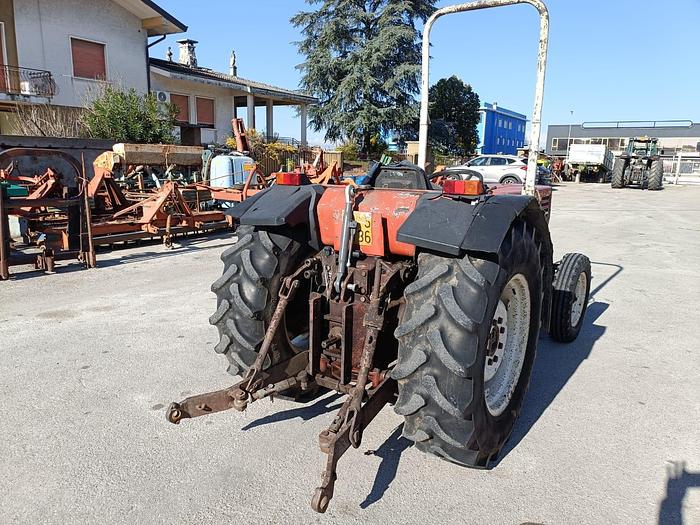 Usato Fiat 70-66 con arco di protezione abbattibile