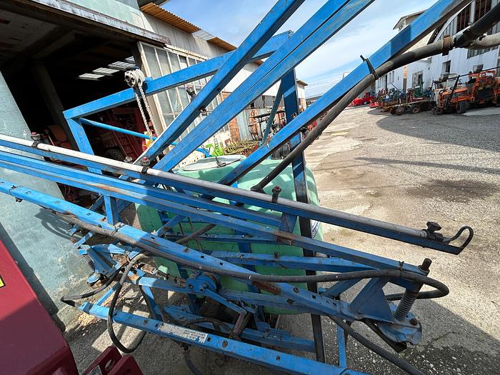 Usato Botte da diserbo 6 quintali