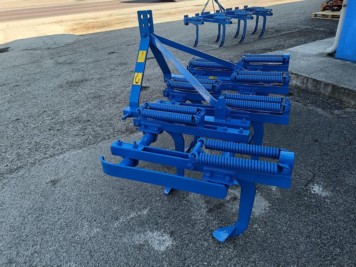 Usato estirpatore a molle da 1,70 m