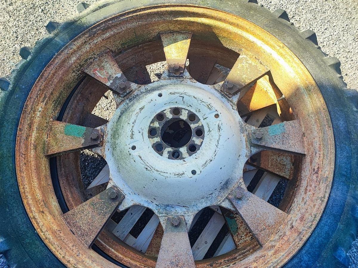 Usato Gomme varie con cerchio o senza