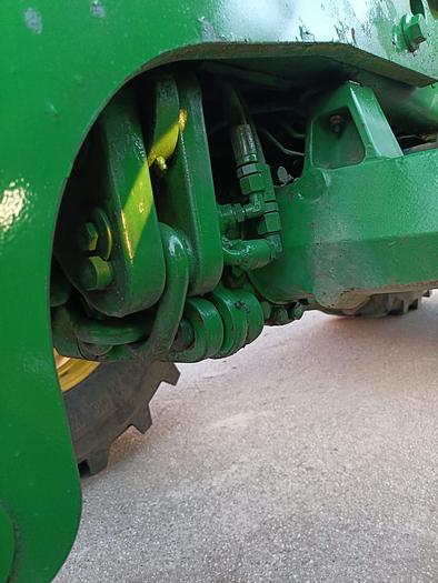 Usato John Deere 6420 con sollevatore e PTO anteriori
