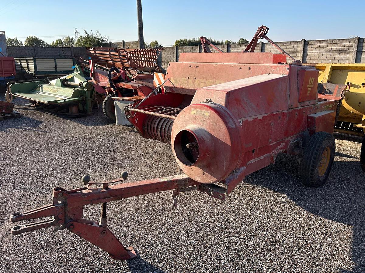 Usato Pressa per balline quadre Welger AP 42