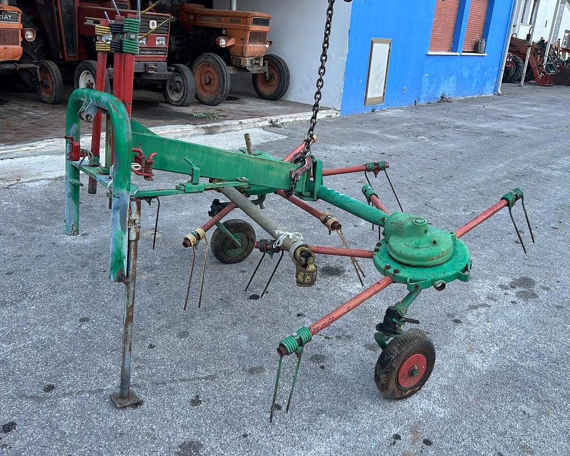 Usato Ranghinatore voltafieno 2 giranti