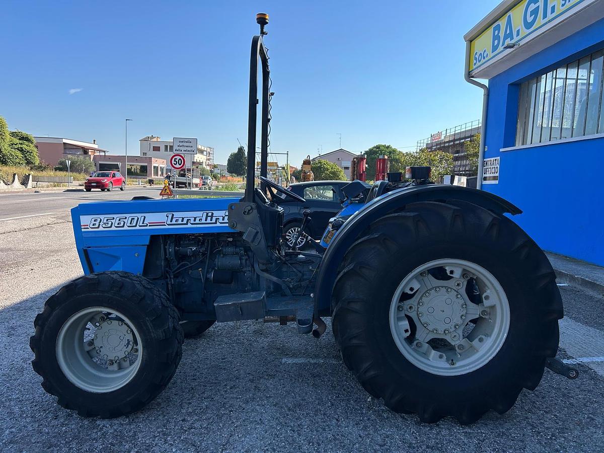 Usato landini 8560 L frutteto con idroguida