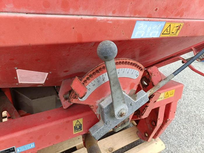 Usato Spandiconcime Kuhn a doppio girante