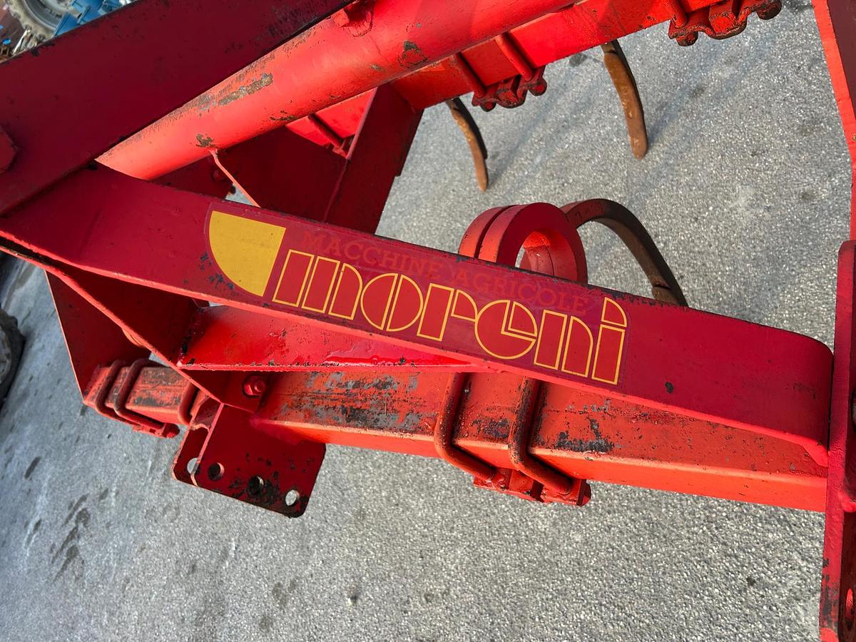 Usato ripuntatore preparatore Moreni mod. 3000 a 11 ancore
