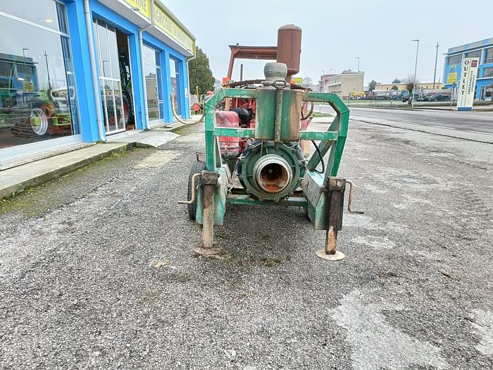 Usato Gruppo per irrigazione motore 6 cilindri